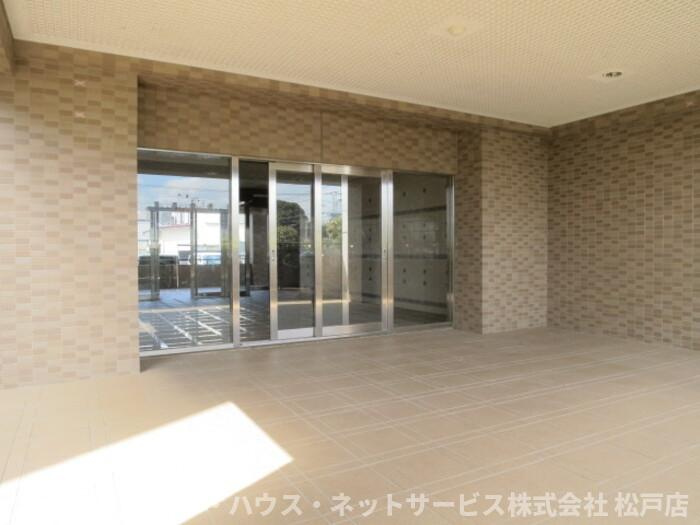 アバンドーネ高橋のエントランス