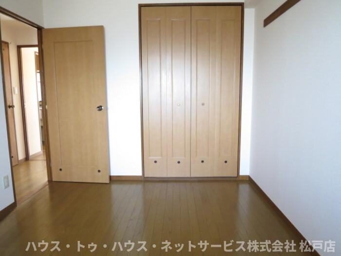 アバンドーネ高橋の洋室