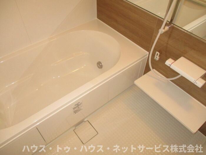 エスポワールⅢの浴室