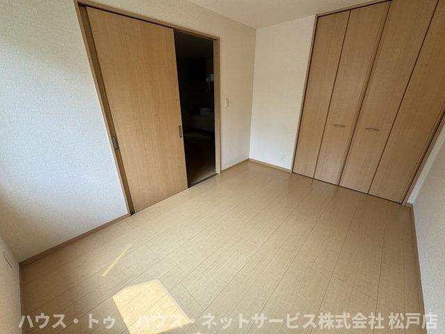 グリーンテリア第10の洋室