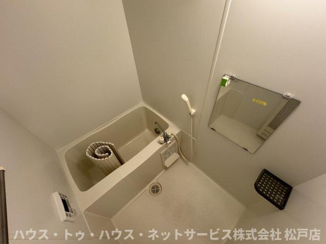 グリーンテリア第10の浴室