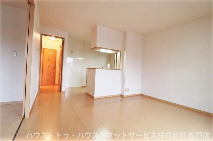 サニーフィールド　Ａ・Ｂの居間・リビング