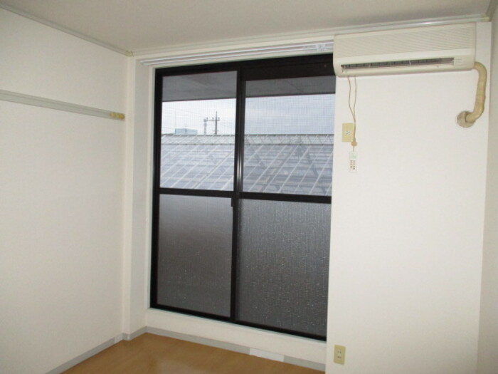 サニーハイツの居間・リビング