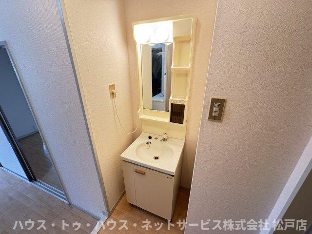 ハイホーム鈴幸の洗面所