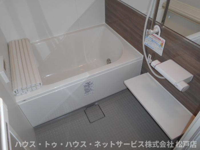 ベルエキップの浴室