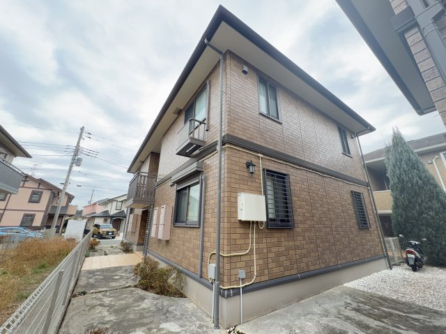 マサーレ・オガワ　B棟