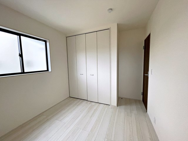 新築戸建・新築建売　いわき市内郷御厩町4丁目第1　御厩小・内郷第一中の洋室