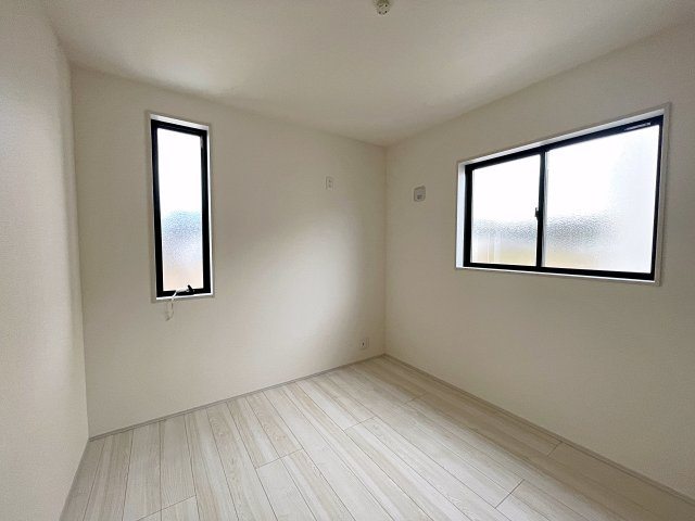 新築戸建・新築建売　いわき市内郷御厩町4丁目第1　御厩小・内郷第一中の洋室