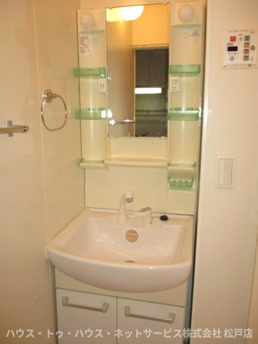 ラルゴの洗面所