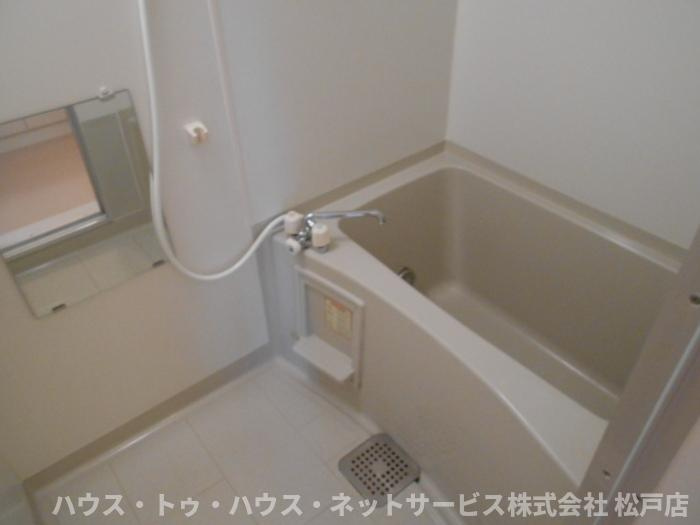 ルミエールモナリエの浴室