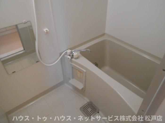 ルミエールモナリエの浴室