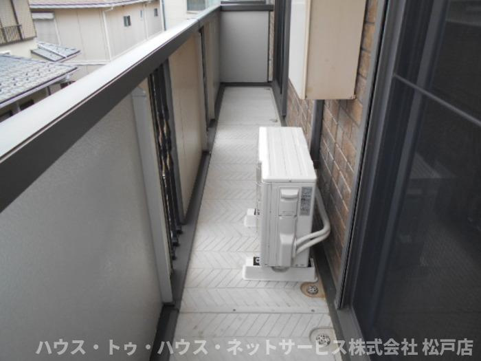 リビングタウンみのり台　Ａのバルコニー