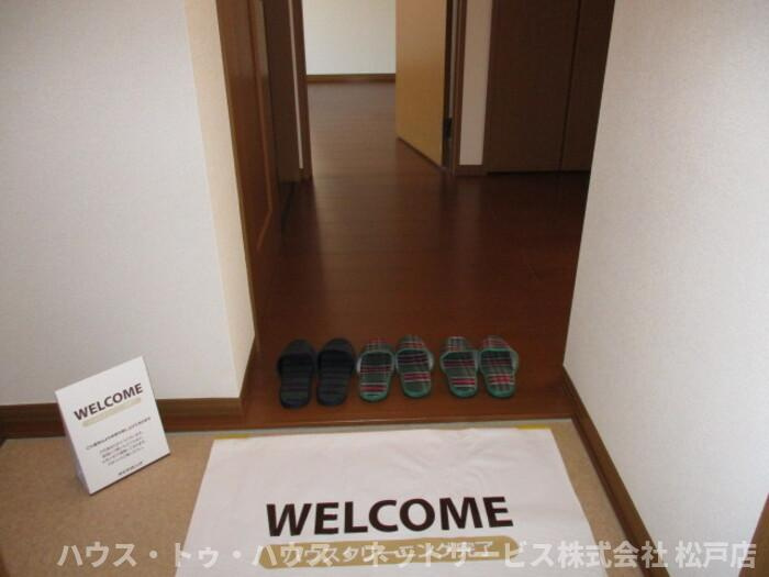 リビングタウンみのり台　Ａの玄関