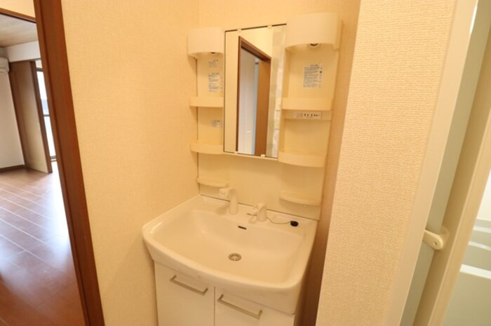 リビングタウンみのり台　Ａの洗面所