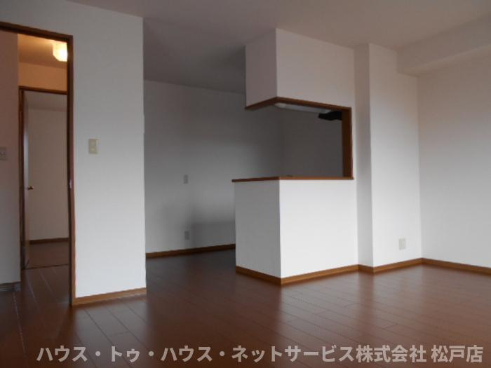 リビングタウンみのり台　Ａの居間・リビング