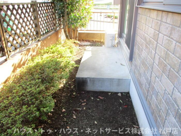 ル・マリアージュの庭