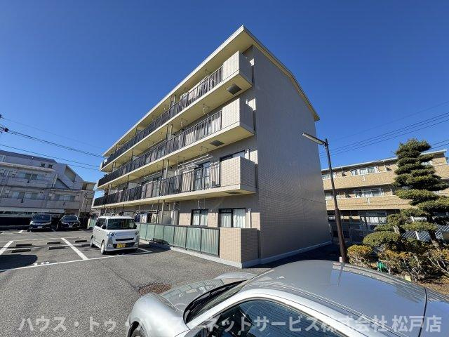 パティエール上本郷の外観