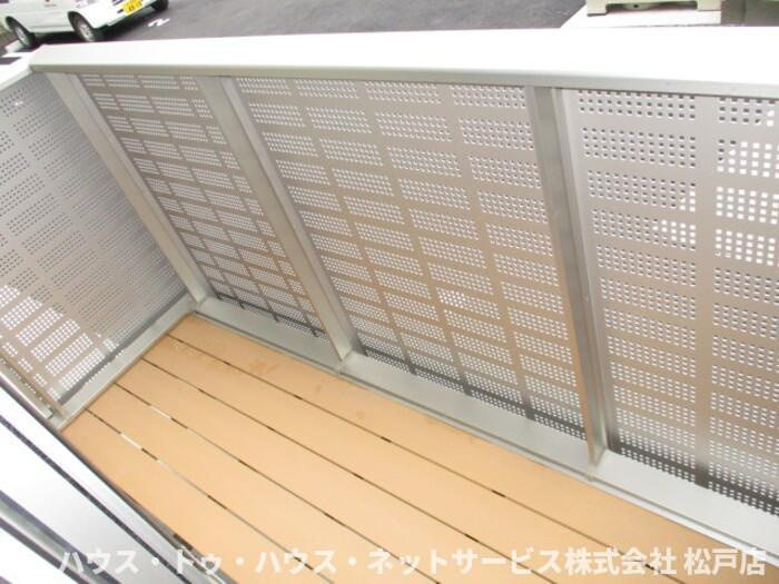 コスモ22のバルコニー