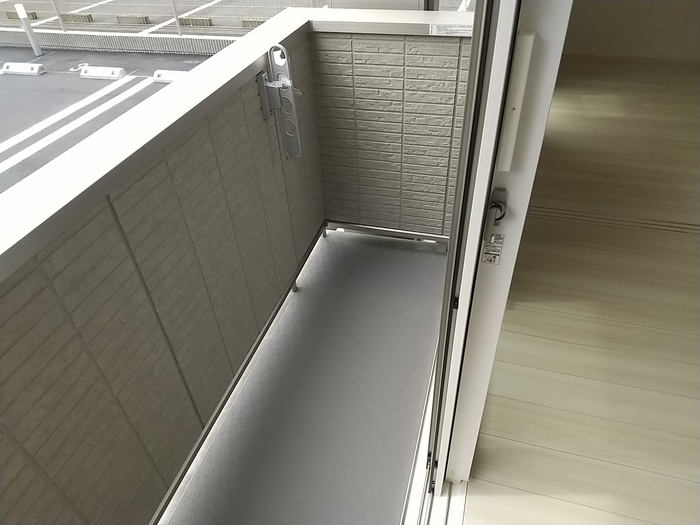 マーメゾン　東田中のバルコニー