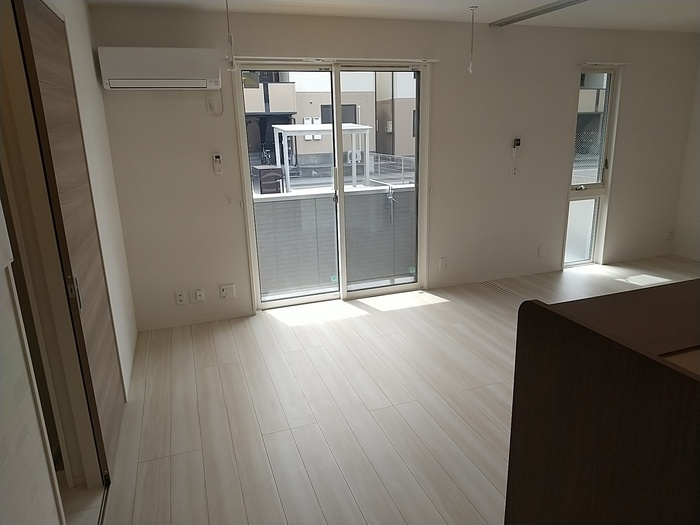 マーメゾン　東田中の居間・リビング