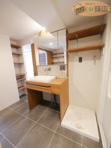 【独立洗面台】 | グラジオ大久保ミラコスタ　2階