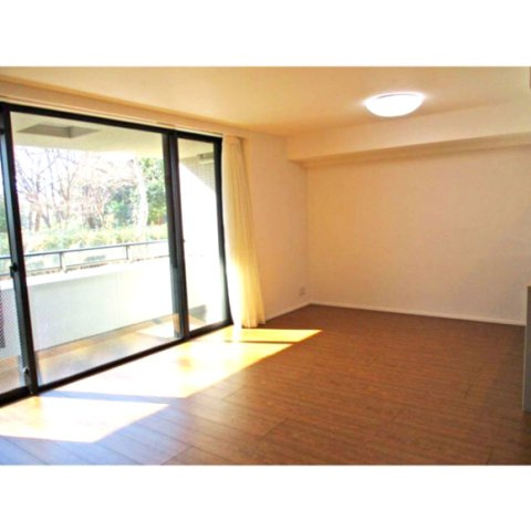 プレシス横濱山手パークフロント（０２１０１８）の内装