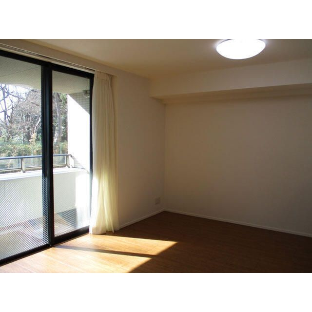 プレシス横濱山手パークフロント（０２１０１８）の設備