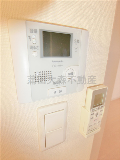 エリヴィエールの設備|TVモニター付オートロック　インタ―ホン