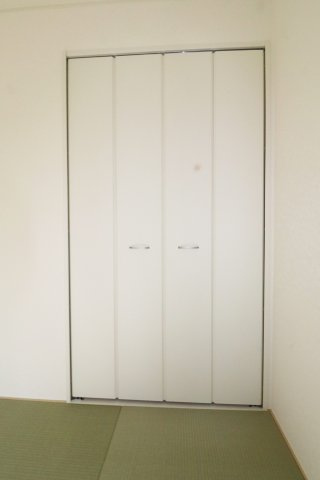 須賀川市和田字立石　　　１号棟　　　須賀川第3小学校、須賀川第３中学区の収納