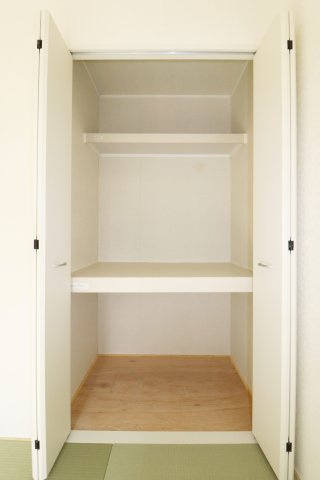 須賀川市和田字立石　　　１号棟　　　須賀川第3小学校、須賀川第３中学区の収納