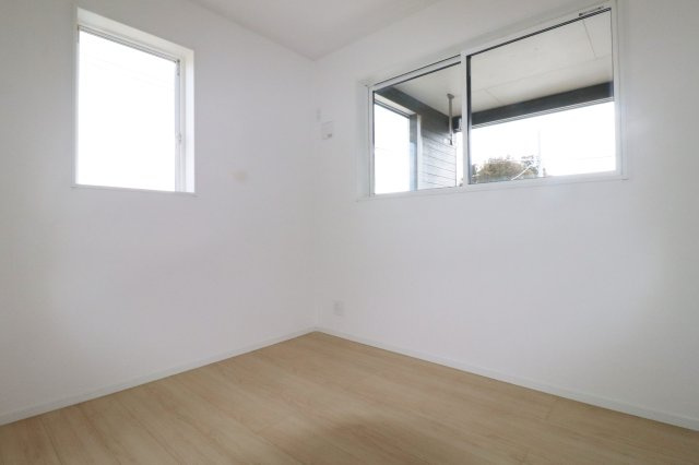 須賀川市和田字立石　　　１号棟　　　須賀川第3小学校、須賀川第３中学区の洋室|洋室　5.5帖