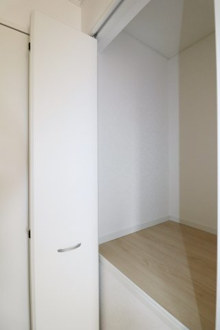 須賀川市和田字立石　　　１号棟　　　須賀川第3小学校、須賀川第３中学区の収納