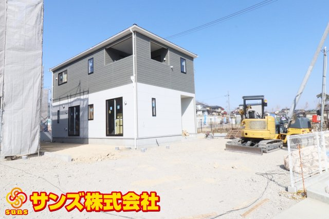 須賀川市和田字立石　　　１号棟　　　須賀川第3小学校、須賀川第３中学区の外観|南側から見た外観