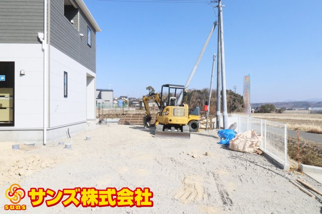 須賀川市和田字立石　　　１号棟　　　須賀川第3小学校、須賀川第３中学区の外観|東側から見た外観