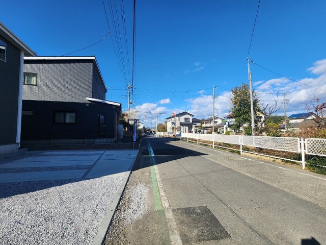 アーバンスタイル高崎市矢中町 1号棟の前面道路含む現地写真|現地撮影