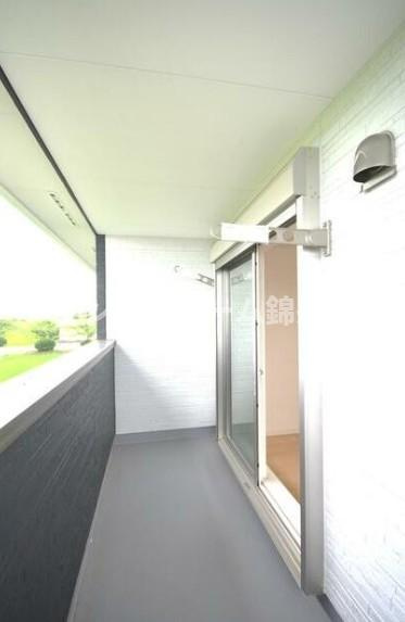 NAMIKAWAのバルコニー