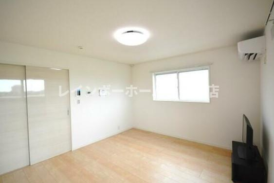 NAMIKAWAの居間・リビング