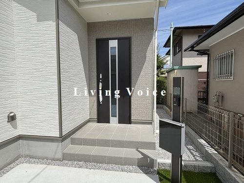 【エントランス】 | 【仲介手数料０円】相模原市中央区水郷田名3丁目　新築一戸建て | 相模原市中央区水郷田名3丁目　新築一戸建て