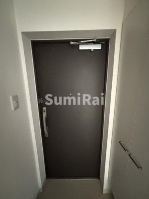 【玄関】 | ラナップスクエア湊川公園