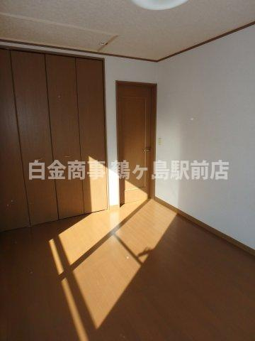 坂戸市南町中古戸建の洋室