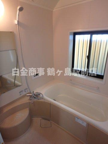 坂戸市南町中古戸建の浴室