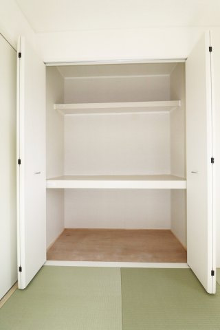 須賀川市和田字立石　　　２号棟　　　須賀川第3小学校、須賀川第３中学区の収納