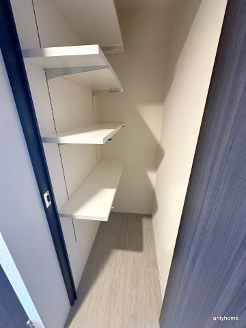 ヴィーナス今里 仲介手数料無料の収納