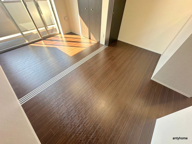 ヴィーナス今里 仲介手数料無料の寝室