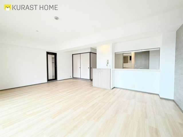 サンシティ桂坂ロイヤル参番館　2階