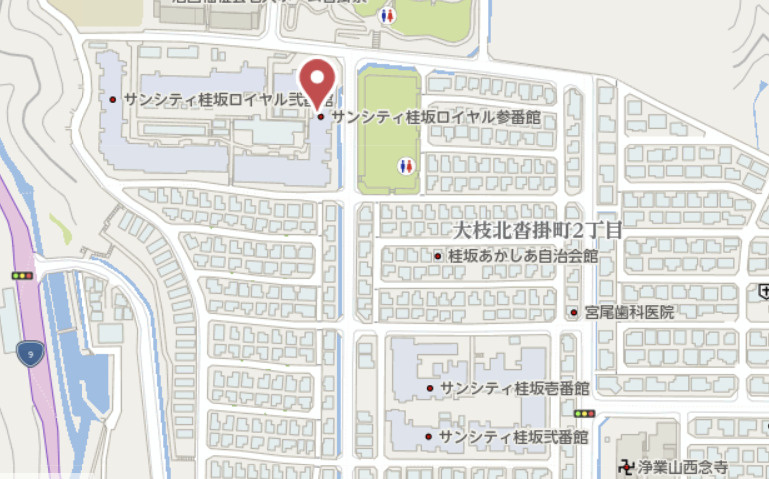 サンシティ桂坂ロイヤル参番館　2階の地図