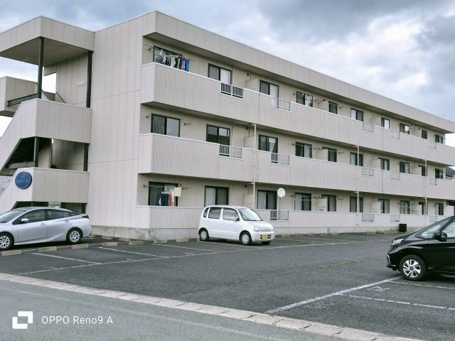 晃七第一マンションの外観