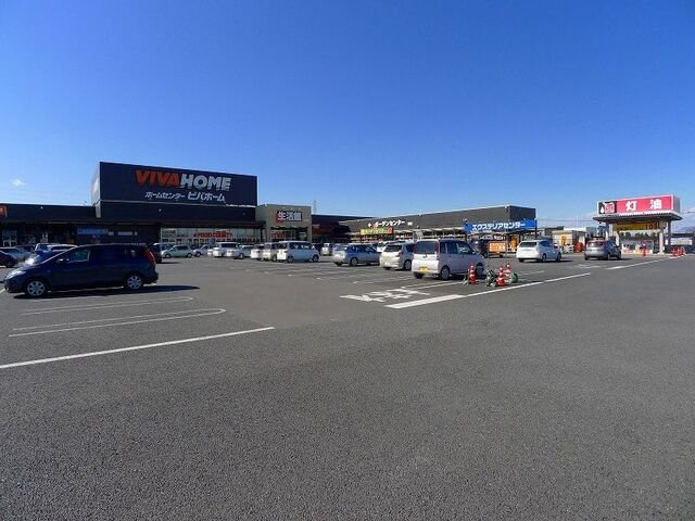 グランデルート　Ｃの周辺|ビバホーム館林店まで1300m