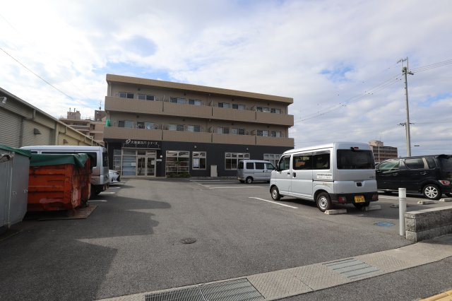 カーサレイメイの外観