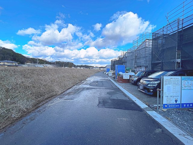 新築戸建・新築建売　いわき市内郷御厩町4丁目第1　御厩小・内郷第一中の前面道路含む現地写真